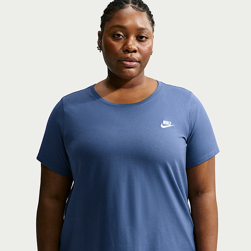 Nike Sportswear Classic Women's Oversized T-Shirt. Nike.com